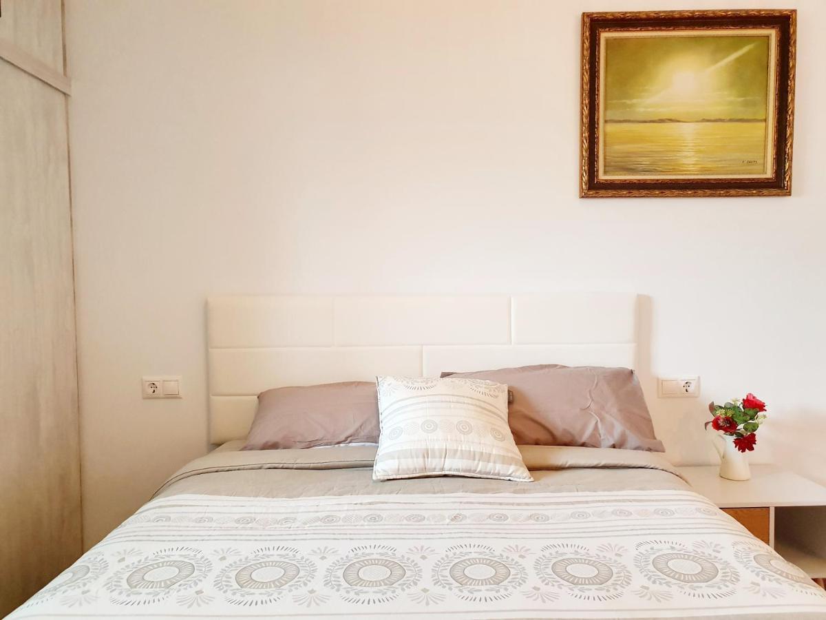 Mallorca Seaviews Apt ตอร์เรโมลิโนส ภายนอก รูปภาพ